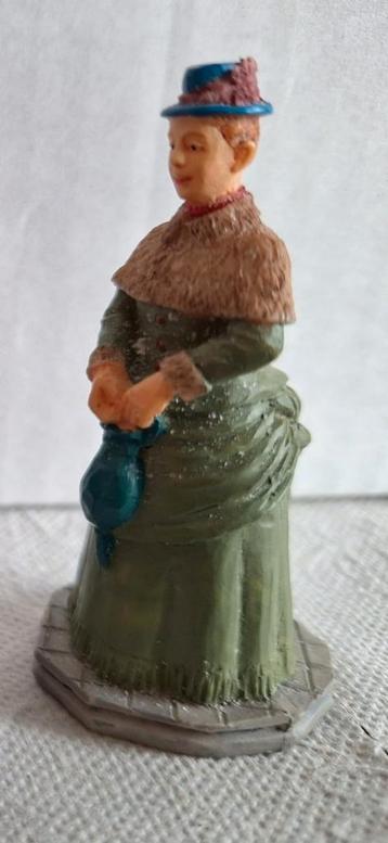 Lemax Figuur Dame beschikbaar voor biedingen