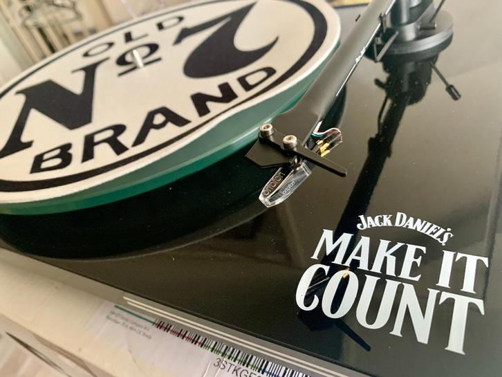 Pro-Ject T1 BT Jack Daniëls draaitafel, Verzamelen, Merken en Reclamevoorwerpen, Nieuw, Overige typen, Ophalen of Verzenden