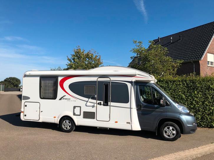 Burstner iT734 Queensbed+Hefbed OFF GRID Solar Airco Trekh, Caravans en Kamperen, Campers, Particulier, tot en met 4, Half-integraal