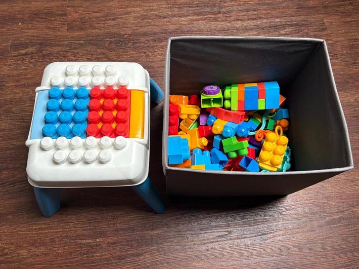 MEGA BLOKS compleet speelgoed, Kinderen en Baby's, Speelgoed | Bouwstenen, Zo goed als nieuw, Megabloks, Ophalen