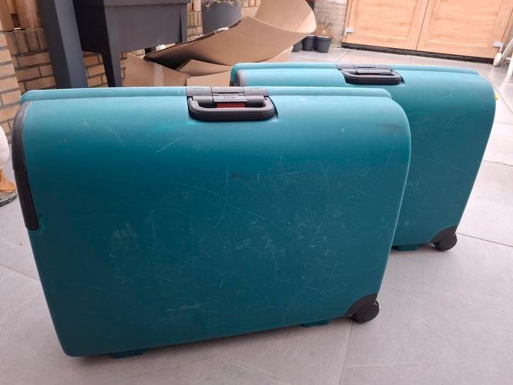 Degelijke Carlton kofferset, 2 koffers, Sieraden, Tassen en Uiterlijk, Koffers, Gebruikt, Hard kunststof, 70 cm of meer, 55 cm of meer