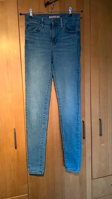 Levi’s 720 High Rise Super Skinny W27 L32 licht blauw beschikbaar voor biedingen