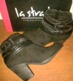 Nieuwe stoere la strada laarsjes
model: luoddu
maat 36 , Zwart, Nieuw, Ophalen of Verzenden, La Strada