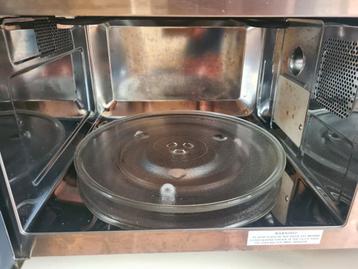 nette magnetron.  weg ivm verhuizing snel ophalen  beschikbaar voor biedingen