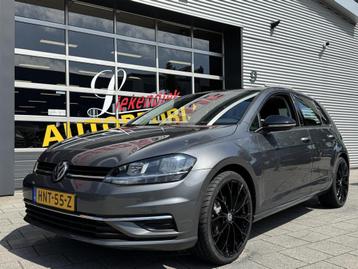 Volkswagen Golf 1.0 TSI IQ-Drive Limited - Navigatie / Apple beschikbaar voor biedingen