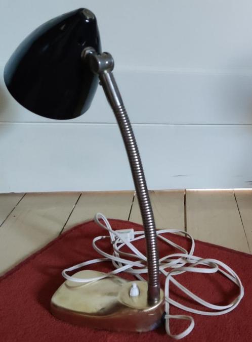 Bureaulamp Hala Zeist, model 13, Antiek en Kunst, Antiek | Lampen, Ophalen of Verzenden