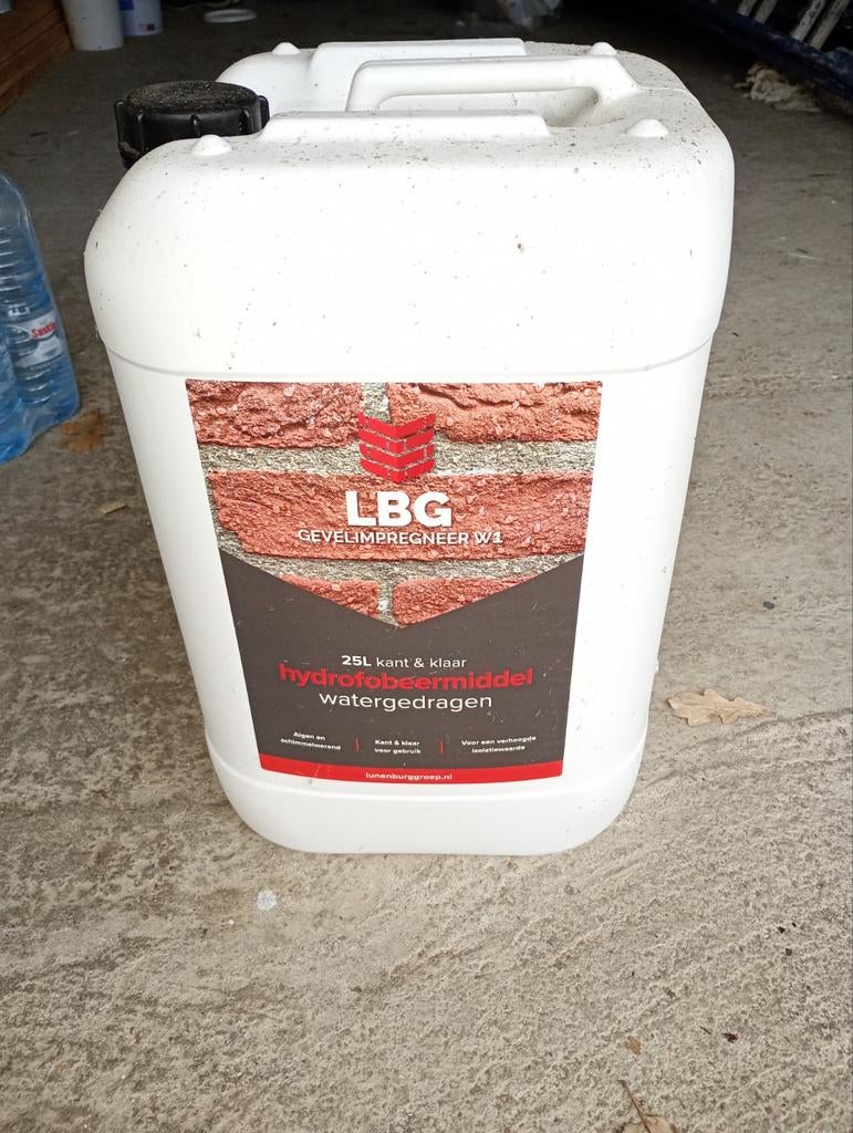 Gevel impregneermiddel 100L + drukspuit (1x gebruikt), 20 liter of meer, Ophalen, Nieuw, Beits