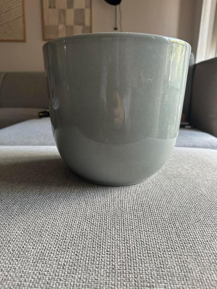 Mica plantenpot / bloemenpot - bijna nieuw, Tuin en Terras, Bloempotten, Zo goed als nieuw, Aardewerk, Binnen, Minder dan 40 cm