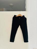 Zwarte pantalon broek jeans maat 104, Broek, Jongen of Meisje, Ophalen of Verzenden, Zo goed als nieuw