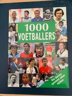 1000 voetballers, Ophalen of Verzenden, Zo goed als nieuw, Balsport