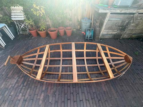 Houten Roeiboot / kano Geraamte, Huis en Inrichting, Woonaccessoires | Wandplanken en Boekenplanken, Gebruikt, Ophalen
