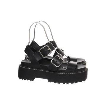 Zwarte leren sandalen beschikbaar voor biedingen