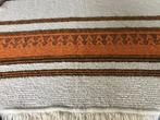 Retro tafelkleed oranje beige bruin “ bouclé  “ 1,13 x 1,80, Ophalen of Verzenden