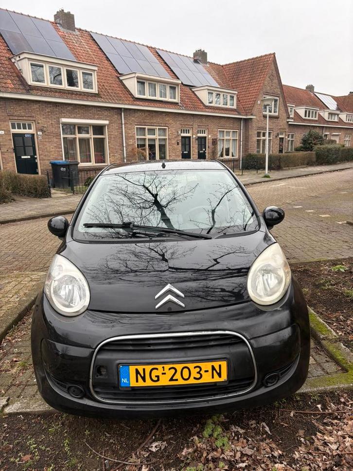 Citroën C1 1.0i 68PK 5D 2010 Zwart APK Tot December, Auto's, Citroën, Particulier, C1, Benzine, A, Hatchback, Handgeschakeld, Geïmporteerd