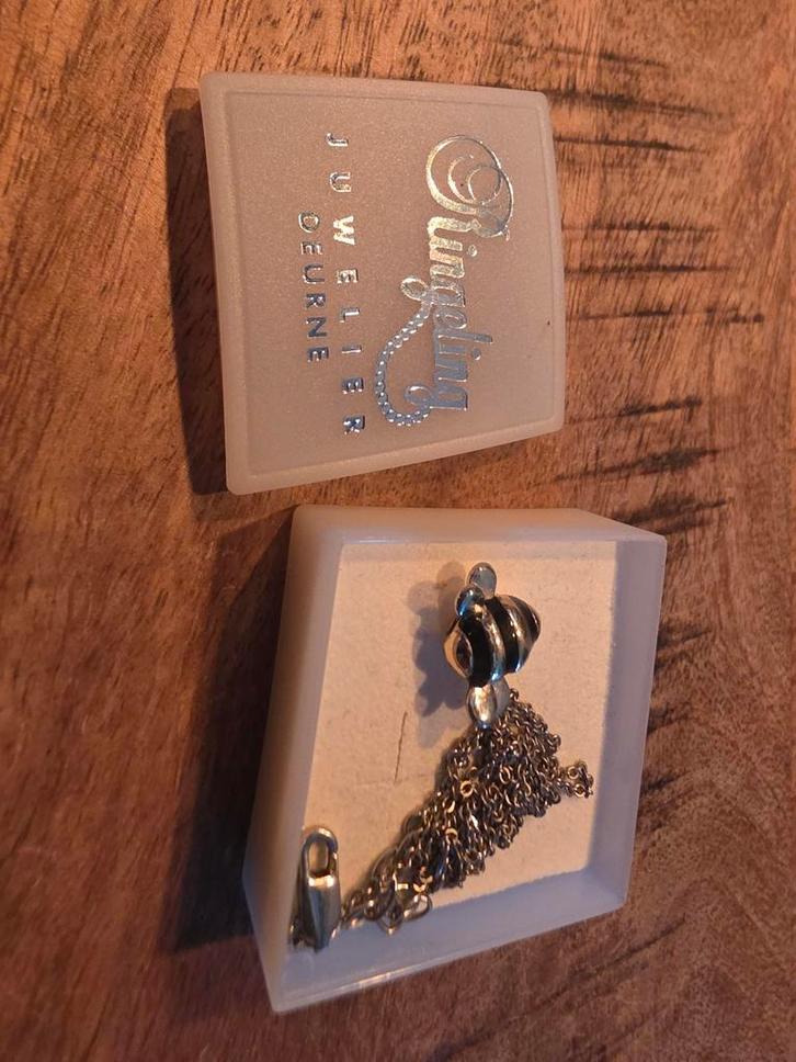 Vintage ringeling Juwelier Ketting, Sieraden, Tassen en Uiterlijk, Kettingen, Gebruikt, Overige materialen, Zwart, Met hanger