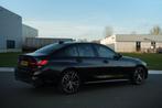 BMW 3-Serie 330i | M-Sport | Orig. NL 1e Eig. | Dealer Oh., Auto's, BMW, Automaat, 1998 cc, Zwart, 4 cilinders