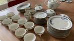 Ontbijtservies, Huis en Inrichting, Keuken | Servies, Ophalen of Verzenden, Zo goed als nieuw, Overige stijlen, Porselein