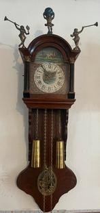 Antieke friese staartklok met Hollands Tafereel. 1770-1890, Antiek en Kunst, Antiek | Klokken, Ophalen of Verzenden