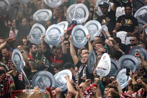 Gezocht: Feyenoord Schaal Kampioen 2023/2023, Verzamelen, Sportartikelen en Voetbal, Nieuw, Overige typen, Feyenoord, Ophalen of Verzenden