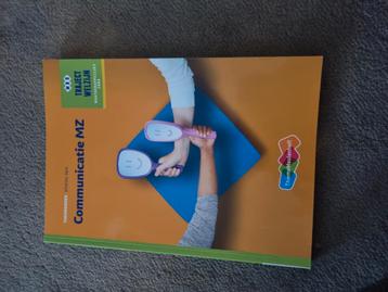 Communicatie MZ theorieboek beschikbaar voor biedingen