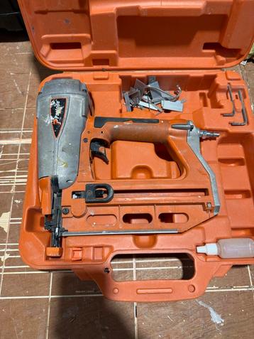 Paslode FN1665.1 Pneumatische Tacker beschikbaar voor biedingen