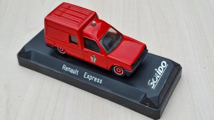 Solido Renault Express - Nieuw in doos!, Hobby en Vrije tijd, Modelauto's | 1:50, Nieuw, Auto, Ophalen of Verzenden