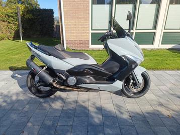 Yamaha Tmax beschikbaar voor biedingen