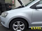 Spatbord Links Volkswagen Polo 6R 2009-14 LA7W, Gebruikt, Volkswagen, Herkomst onderdeel bekend, Links