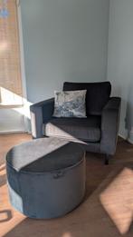 WOOOD warmgroene stoel met hocker - Zo goed als nieuw!, Ophalen, 75 tot 100 cm, Zo goed als nieuw, Stof