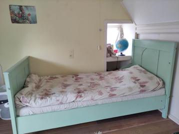 antiek eenpersoons bed 90 x 200 cm vintage groen hout beschikbaar voor biedingen
