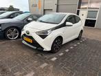 Toyota Aygo 1.0 Vvt-i 72pk 5D 2020 Wit, Auto's, Voorwielaandrijving, 4 stoelen, Wit, Origineel Nederlands