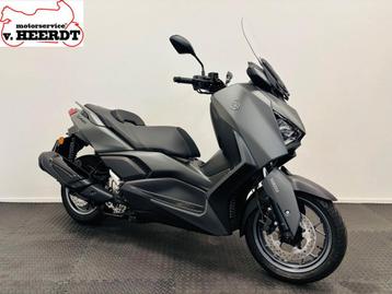 YAMAHA X MAX 300 ABS (bj 2025) 0 km beschikbaar voor biedingen
