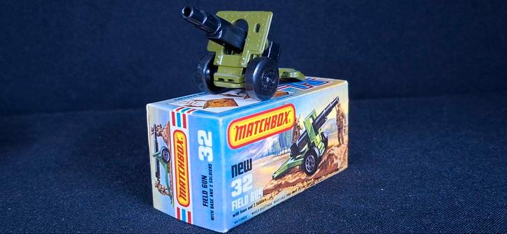 Matchbox Field Gun No. 32 met Doos BIEDEN, Hobby en Vrije tijd, Modelauto's | Overige schalen, Ophalen of Verzenden