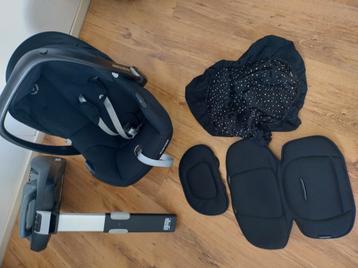 Maxi cosi beschikbaar voor biedingen
