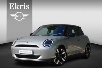 MINI 3-deurs Cooper E Favoured Trim | Pakket M | Glazen pano beschikbaar voor biedingen