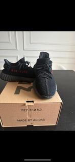 Yeezy Boost V2 Black/ red 38, Kinderen en Baby's, Ophalen of Verzenden, Zo goed als nieuw, Jongen of Meisje