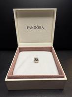 Gebruikte Pandora Silver Daisy Flower van Sterling zilver, Gebruikt, Pandora, Ophalen of Verzenden, 1 bedel