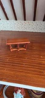 Bespaq french salontafel 1:12 poppenhuis, Ophalen of Verzenden, Zo goed als nieuw, Poppenhuis