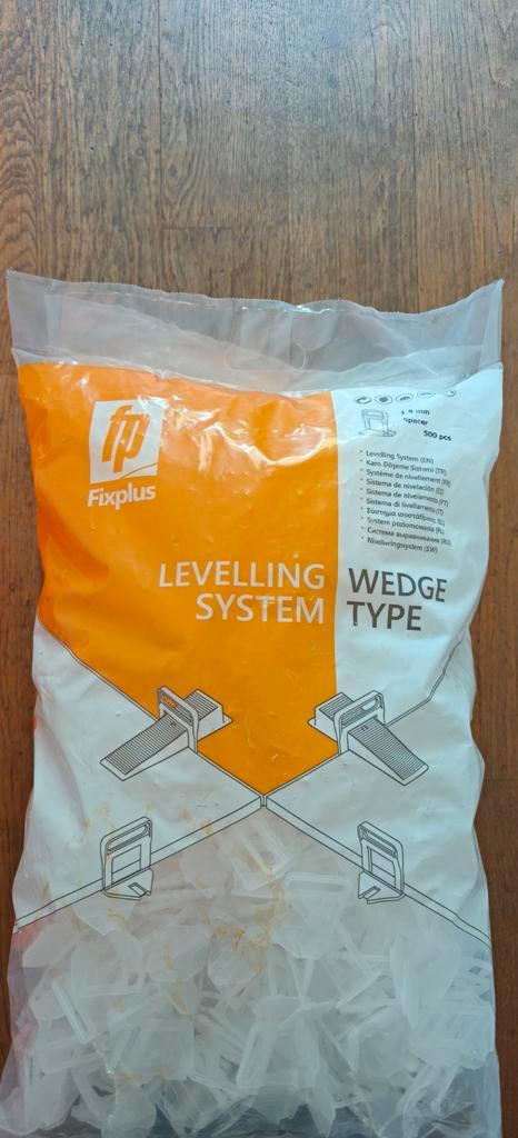 Fix Plus Levelling Clips 2 mm 2000 stuks NIEUW in doos!, Doe-het-zelf en Verbouw, Tegels, Nieuw, Vloertegels, Overige materialen
