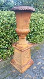 Aparte gietijzeren pot en sokkel vlecht., Ophalen, Rond, Nieuw, Tuin