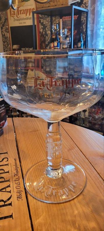 La Trappe 3 liter glas beschikbaar voor biedingen