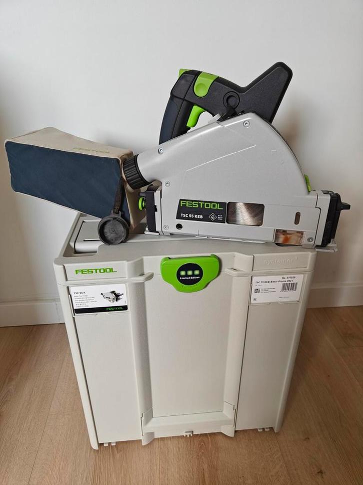 Festool TSC 55 KEB accu Invalzaag + parallelaanslag, Doe-het-zelf en Verbouw, Gereedschap | Zaagmachines, Zo goed als nieuw, Invalzaag