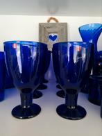 Iittala Vernu glazen 8 stuks kobaltblauw, Antiek en Kunst, Antiek | Glas en Kristal, Ophalen