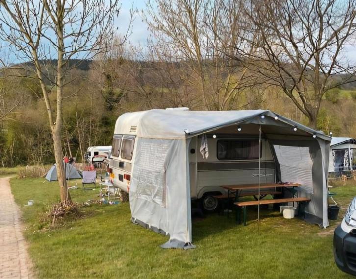 Avento - MASTER 350 TL caravan + voortent met waterschade, Caravans en Kamperen, Caravan accessoires, Gebruikt, Ophalen