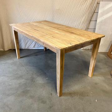 Eettafel - 160 x 90 cm - massief teakhout - Bij TTM Wonen beschikbaar voor biedingen