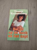 Het zit op de bank en het zapt, Yvonne Kroonenberg, Yvonne Kroonenberg, Ophalen of Verzenden, Zo goed als nieuw, Anekdotes en Observaties