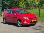 Hyundai I20 1.2i i-Catcher /Airco/Navi/Camera/, Voorwielaandrijving, Euro 5, Gebruikt, 4 cilinders