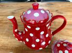Koffie/thee pot oilily rood met stippen, Huis en Inrichting, Keuken | Servies, Ophalen of Verzenden, Overige stijlen, Overige typen