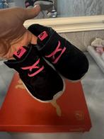 Nike schoenen 26, Ophalen of Verzenden, Zo goed als nieuw, Schoentjes