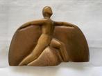 Zwaar bronzen beeld “dans” genummerd, 13 x 9 cm, Antiek en Kunst, Kunst | Designobjecten, Ophalen of Verzenden
